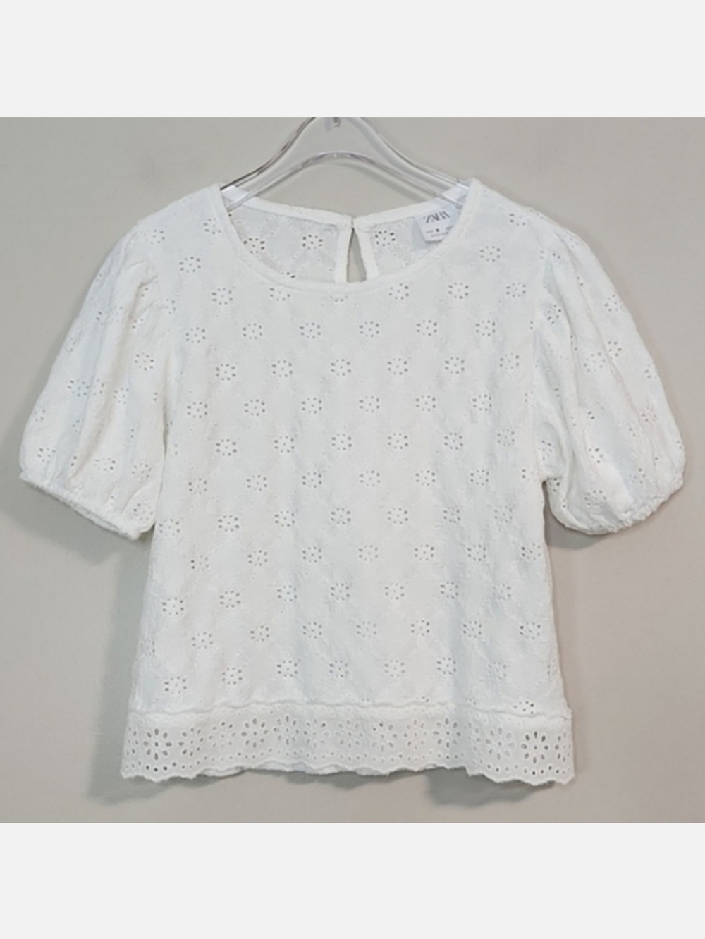 Zara Girls White Eyelet Balloon Short Sleeve Blouse, Size 9 ~ EUC